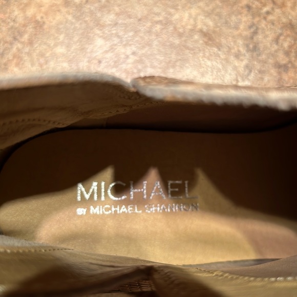 NWOT Faux Snake Skin Booties - Picture 10 of 11